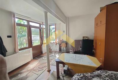 Casă cu 3 camere cu Canalizare în Pârneava - 3