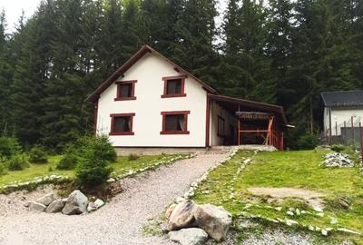 Casă individuală cu 7 camere în Pojorâta