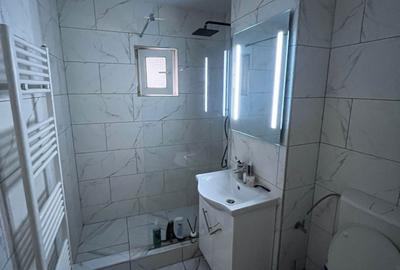 Apartament cu 3 camere decomandat în Central - 6