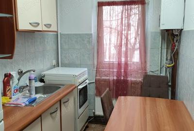 Garsonieră decomandată în Central - 9