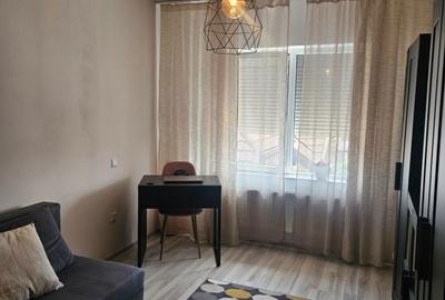Apartament cu 3 camere în Trivale - 8
