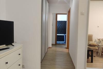 PIATA SUDULUI, Oltenitei, et.1, prima inchiriere, loc parcare - 10