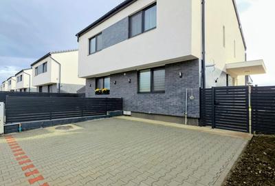 Casa tip duplex cu patru camere, zona Dealul Lempes, Sanpetru - 2