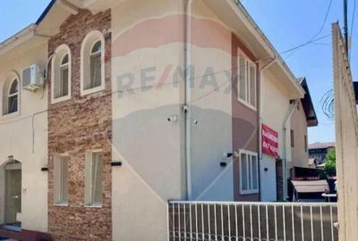 Casa cu personalitate de vanzare in Dobroesti!