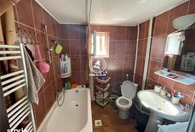Casă cu 4 camere cu Teren 6200 Mp în Popricani - 9