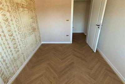 Apartament cu 4 camere decomandat în Copou - 2