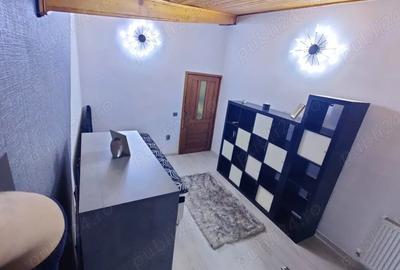 Casa la curte, in vila etajul 1 - 6