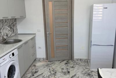 Garsonieră decomandată în Central - 2