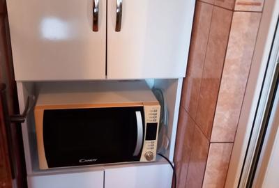 Casă cu 5 camere cu Teren 1000 Mp în Central - 3