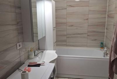 Apartament cu 2 camere decomandat în Titan - 7