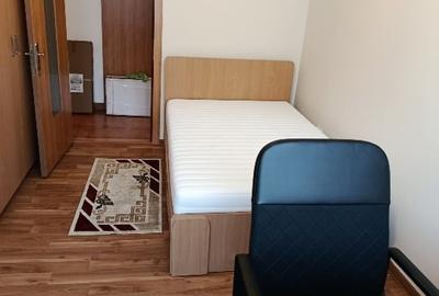 Apartament cu 3 camere decomandat în Dacia - 4