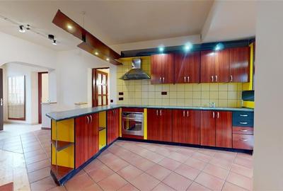 Edificiu interbelic:Rezidenta Lux,Sediu firma,Clinica,Investitie,Centru Civic,Br - 12