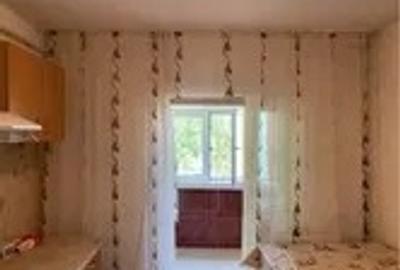 Apartament cu 2 camere, etajul 1/4, zona Nicolina - 5