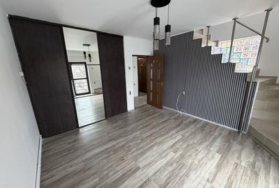 Spațiu comercial, de 100 mp, în Central - 3