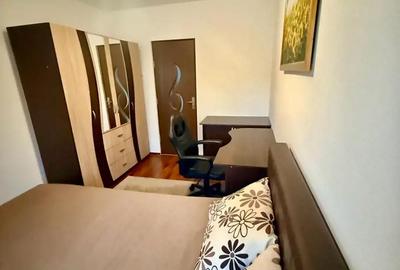Apartament cu 3 camere semidecomandat, mobilat în Pajura - 9