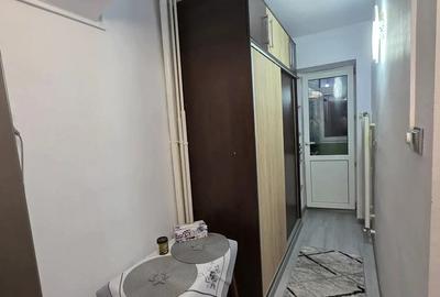 Garsonieră decomandată în Central - 9