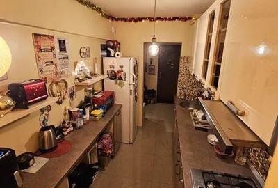 Apartament cu 3 camere decomandat, mobilat în Basarabia - 5