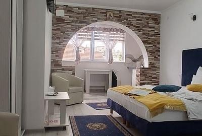 PENSIUNE - TROCADERO - 7