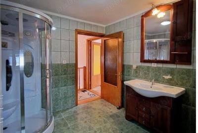 Casă cu 5 camere cu Teren 378 Mp în Șerbănești - 2