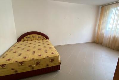 Garsoniera spatioasa cu centrala, parter, zona Narcisa - 2