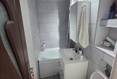 Etaj 3 - Alexandru - Zimbru - 2 camere - mobilat + utilat - 8