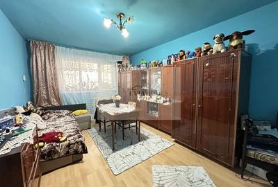 2 camere decomandate/Zona Big - 1