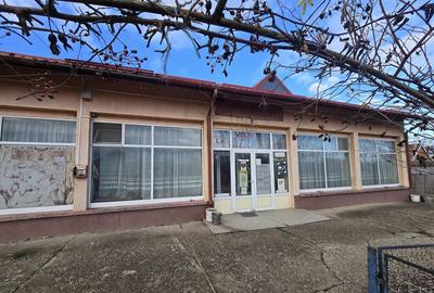 Se ofera spre vanzare / inchiriere cladire cu spa?iu... - 36