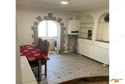 2 camere zona Simion Barnutiu, 2 balcoane , centrala proprie - 2
