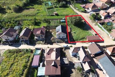 Teren de 842 mp, în Est - 4