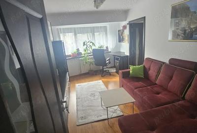 Apartament cu doua camere de inchiriat in zona liceului electrocontact ,scoala nr7 - 3
