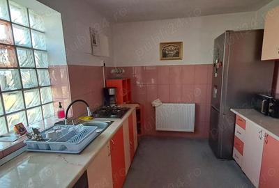 Casă cu Teren 150 Mp în Central - 4