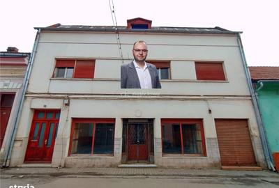 Spațiu comercial, de 72 mp, în Central - 1