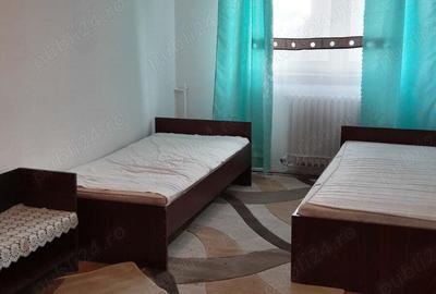 Inchiriez apartament cu 3 camere - 2