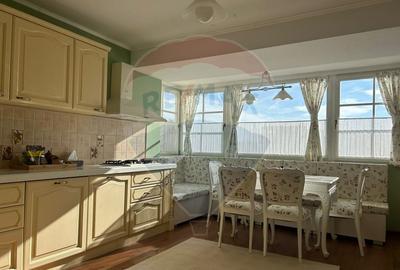 De vanzare apartament de lux pe Blvd. Decebal - 3