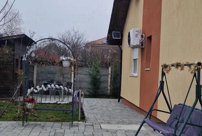 Casă cu 5 camere cu Teren 315 Mp în Moșnița Nouă