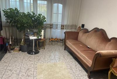 Apartament 3 camere , zona ultracentrala - Primaria Focsani - 1