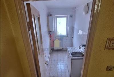 Ap 2 camere, Viziru 1, 40mp Etaj3 LIBER - 4