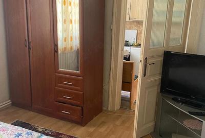 Casă cu 4 camere cu Canalizare în Central - 4