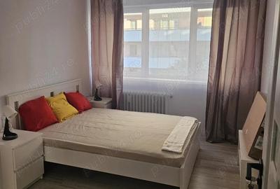 Particular vand ap. 2 camere renovat, cart Pajura sect 1 - 5