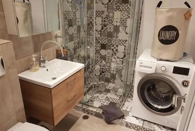 Apartament cu 3 camere decomandat în Central - 11