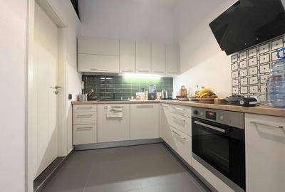 Apartament într-o clădire istorică - zonă centrală, malul canalului Apartament într-o clădire istorică - zonă centrală, malul canalului - 12