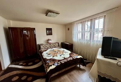 Casă cu 4 camere în Siliștea - 2