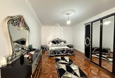 Casa individuala renovata,4 camere,garaj,teren 540 mp,Plopi - 12