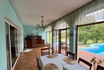 Proprietate de excep?ie cu casa spa?ioasa, piscina ?i - 19