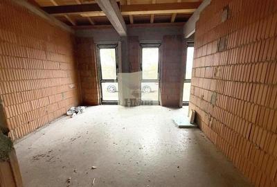 Casa individuala cu 4 camere 3 bai si 390 mp teren in Sura Mica - 16