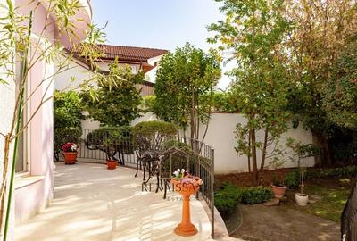 Timisoara - Girocului Vila 12 Camere 4 Bai | 497mp Utili 1373mp Teren Timisoara - Girocului Vila 12 Camere 4 Bai | 497mp Utili 1373mp Teren - 33