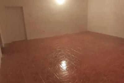 Apartament cu 3 camere decomandat în Central - 2