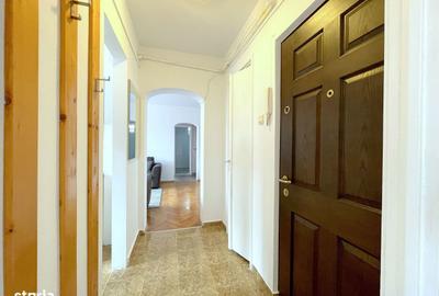 Apartament cu 3 camere în Neptun - 1