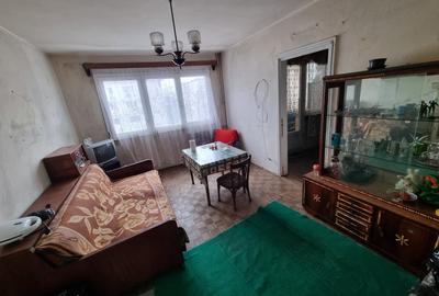 Clinica Luxor- 9 Mai- Ultracentral-3 camere/etaj 3, necesita renovare - 4