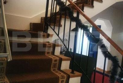 Casa 10 camere, 300 mp utili , teren 700 mp - 7